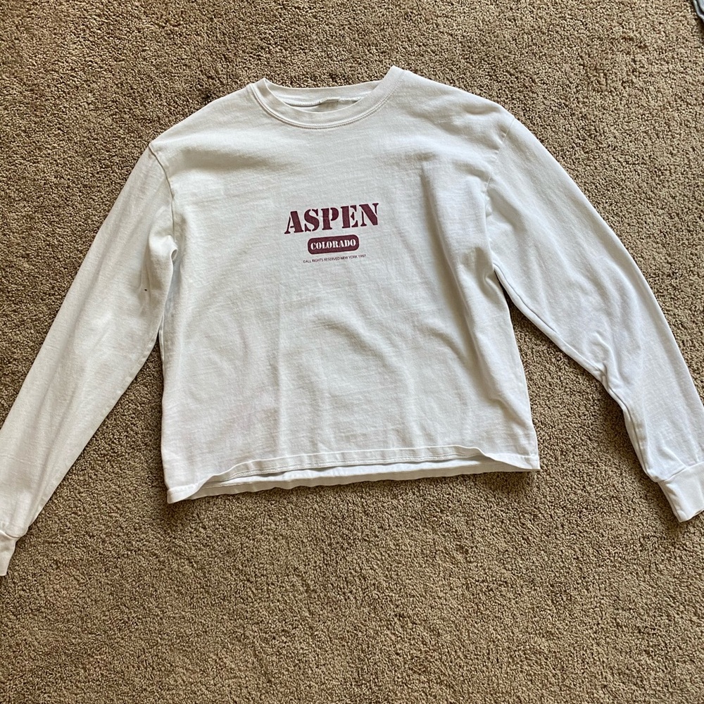 BRANDY MELVILLE ASPEN LONG SLEEVE🦋